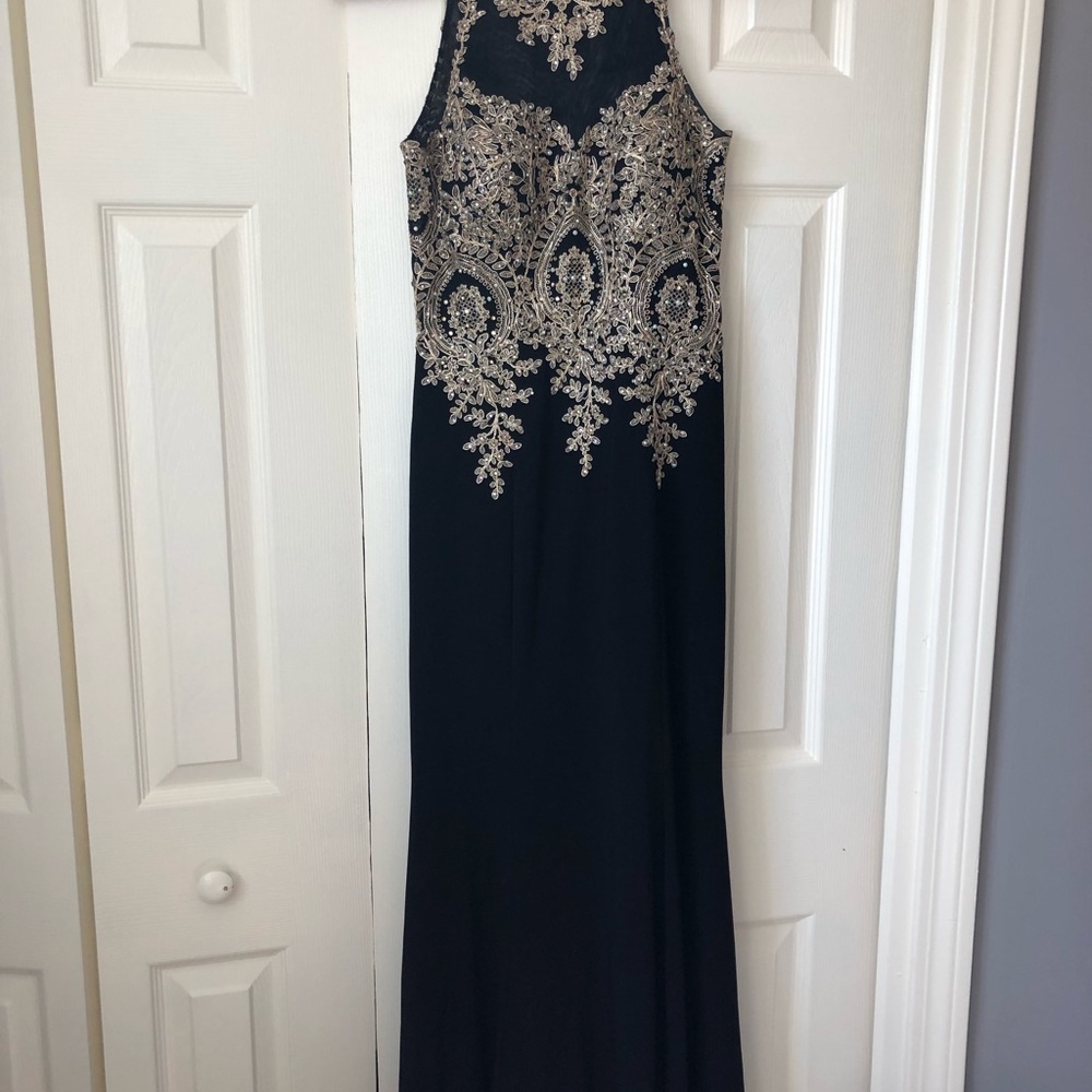 Prom Dress - Picture 6 of 8
